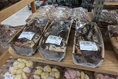 Cotswold Larder Cakery & Coffee Shop photo 2